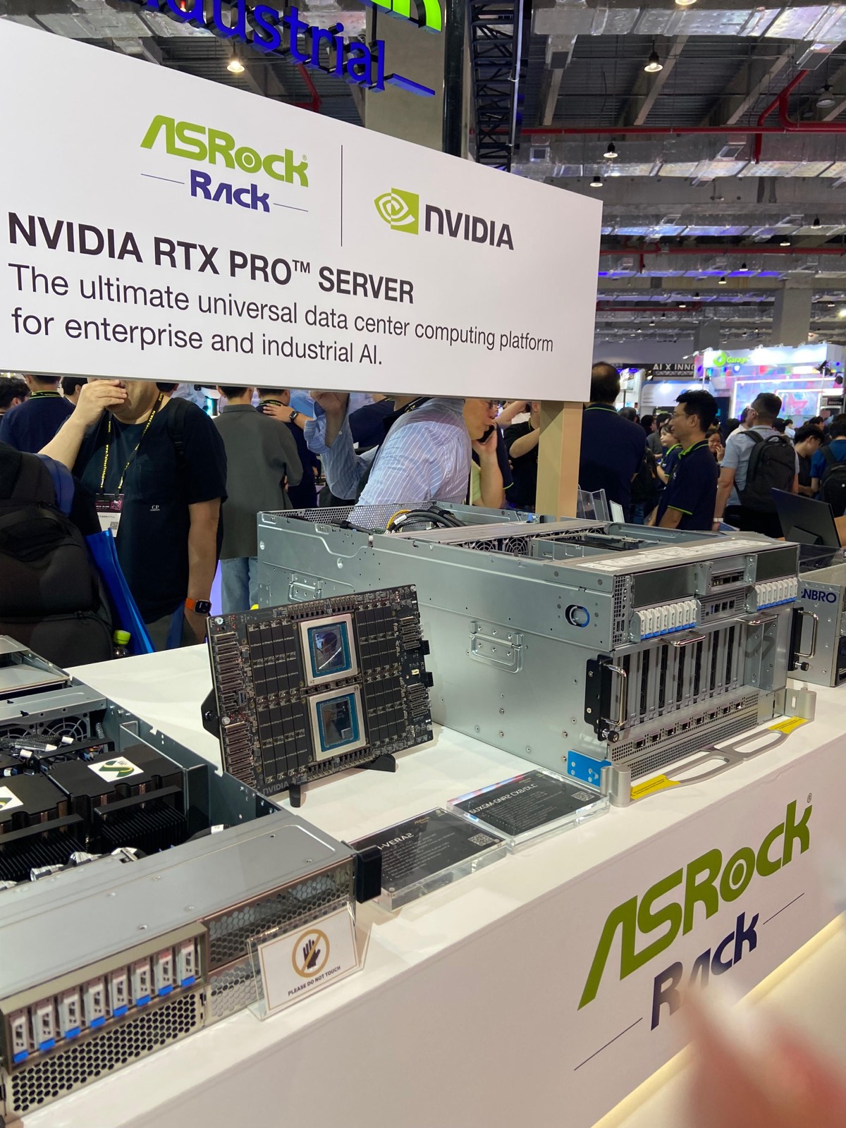 ASRock Rack x NVIDIA RTX PRO Server